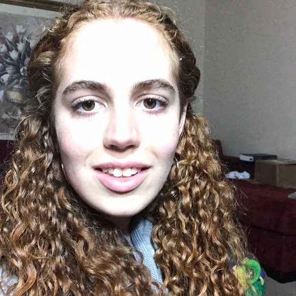 Meet your Posher, Batya - Picture 1 of 1